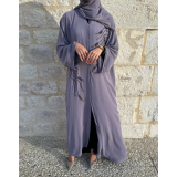 Abaya Dubai droite en mousseline doublée avec hijab et ceinture