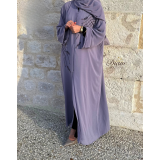 Abaya Dubai droite en mousseline doublée avec hijab et ceinture