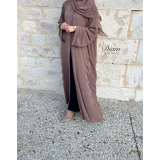 Abaya Dubai perlée en mousseline doublée avec hijab et ceinture