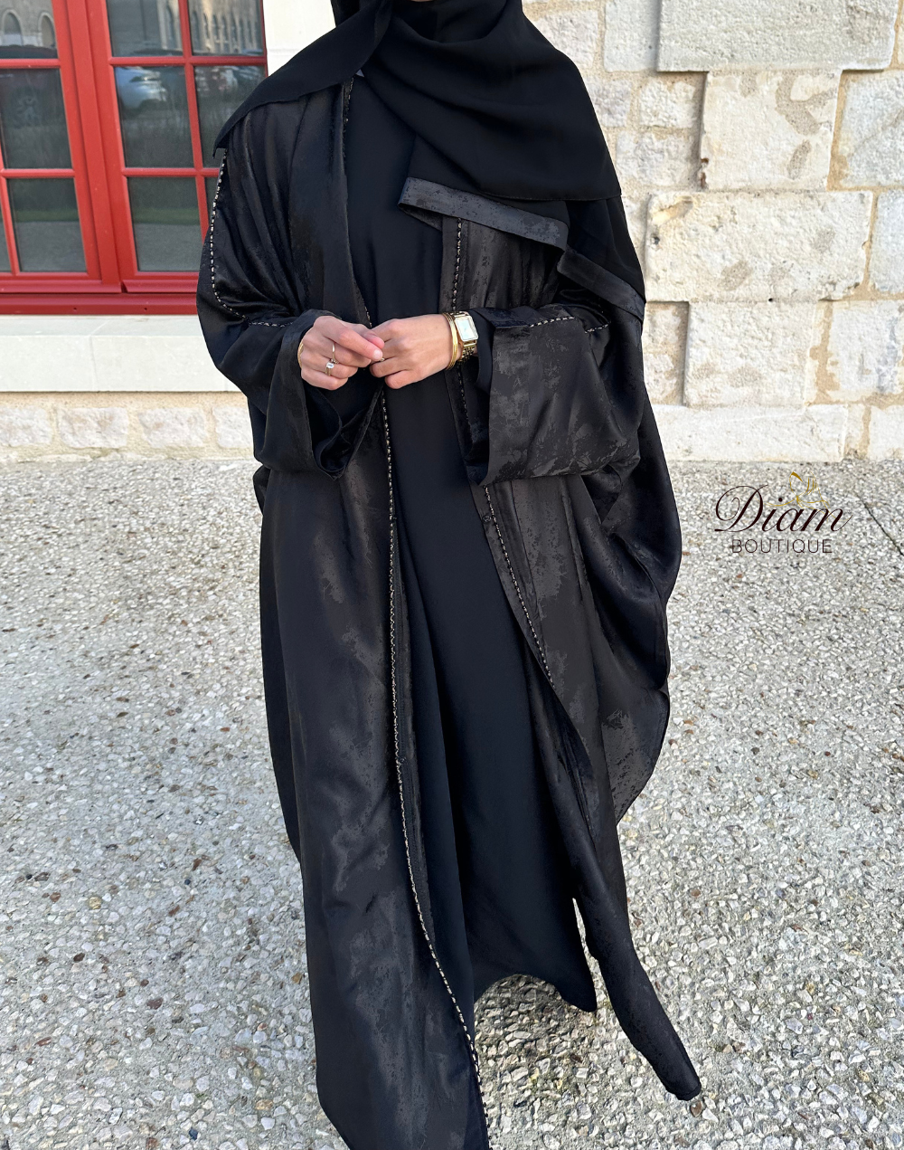 Abaya noire élégante avec finitions raffinées – Aïd - Ramadan