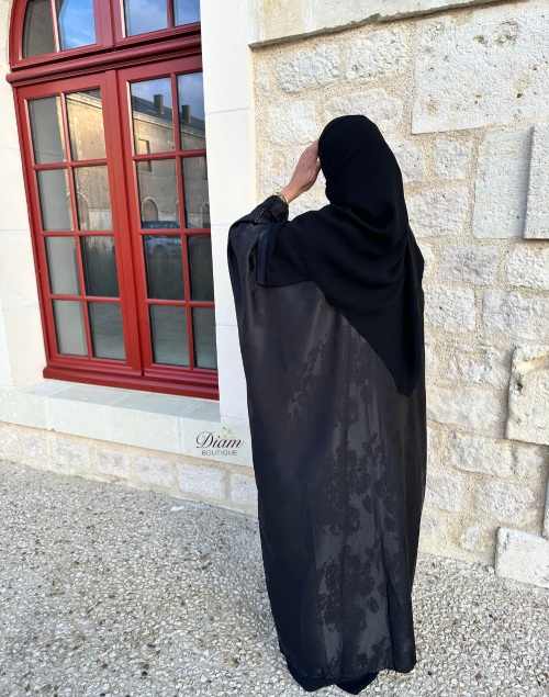 Abaya noire élégante avec finitions raffinées – Aïd - Ramadan
