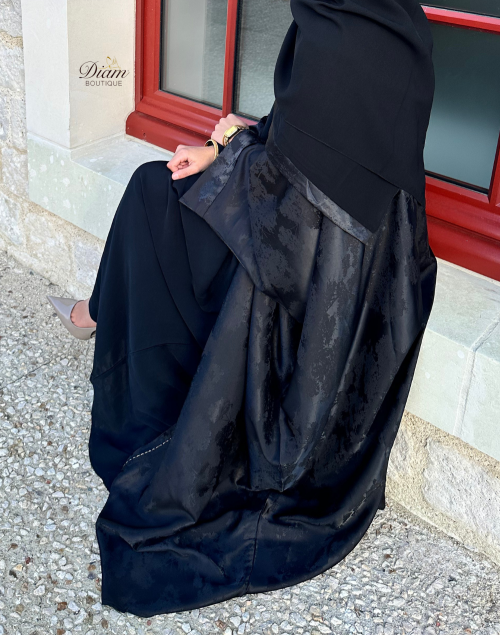 Abaya noire élégante avec finitions raffinées – Aïd - Ramadan