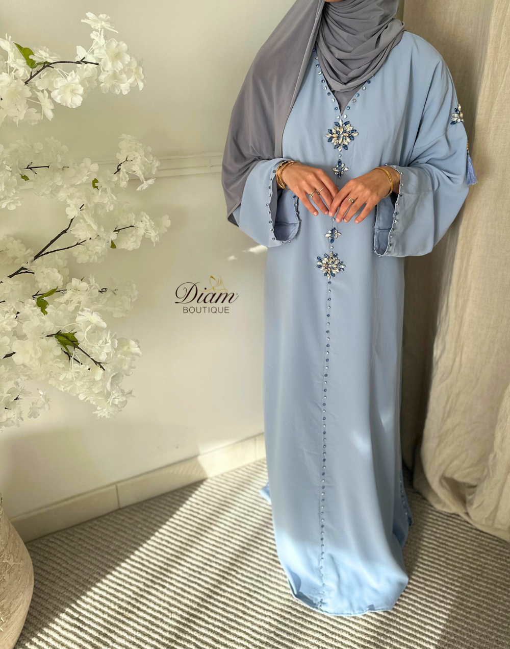 Abaya style caftan femme – Fluide et élégante pour soirées et occasions habillées