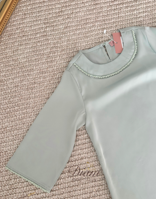 Abaya satin col rond perlée – Adultes & Enfants- Mère-Fille | Élégante et raffinée