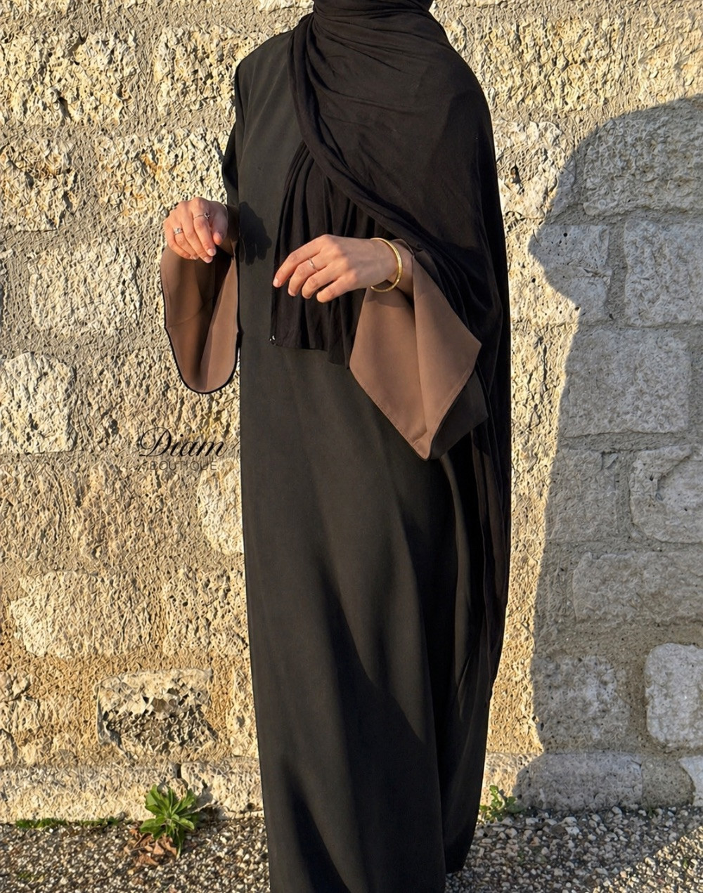 Abaya Crêpe Noir Bi-Color – Manches Fente